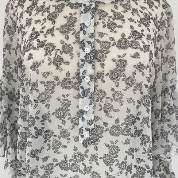 Vince Camuto sheer floral print blouse - Picture 8 of 10